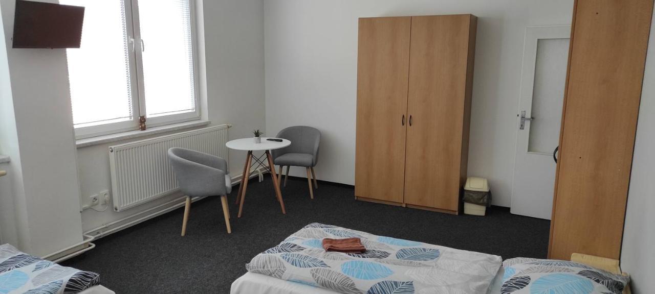 Penzion Koupaliste Litoměřice エクステリア 写真